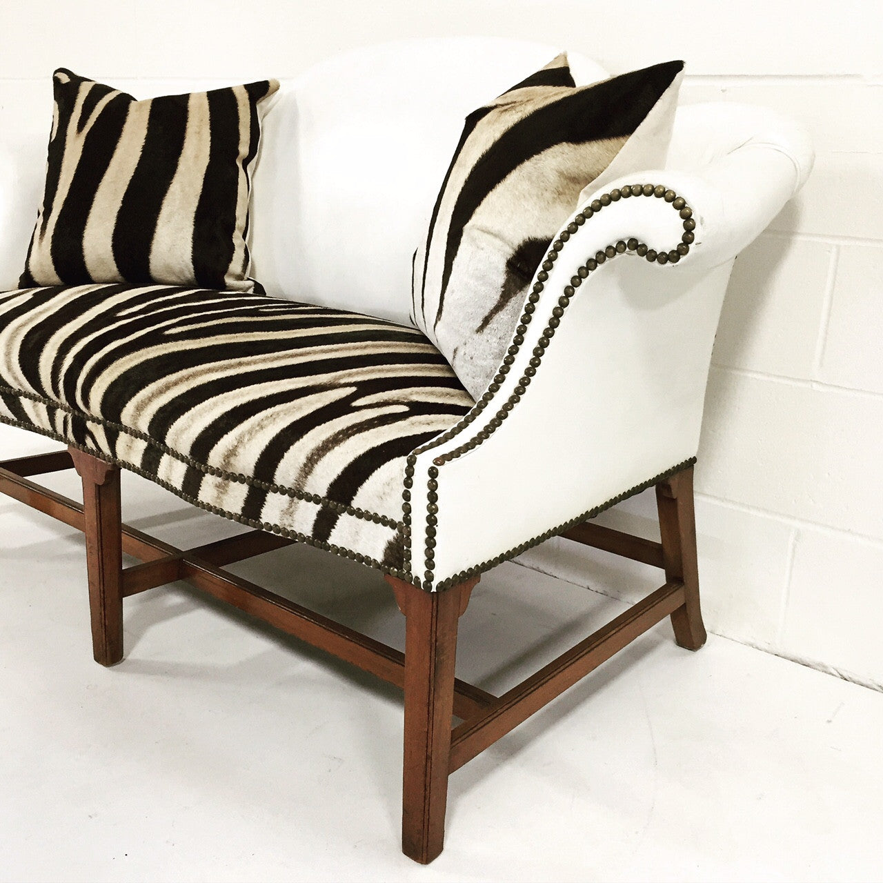 Loveseat in Zebra Hide - FORSYTH