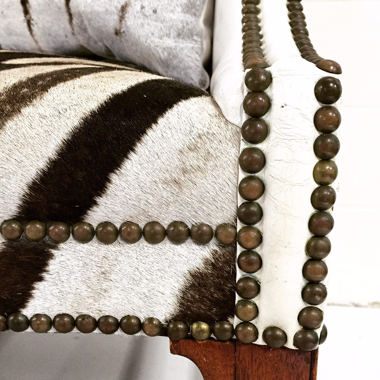 Loveseat in Zebra Hide - FORSYTH