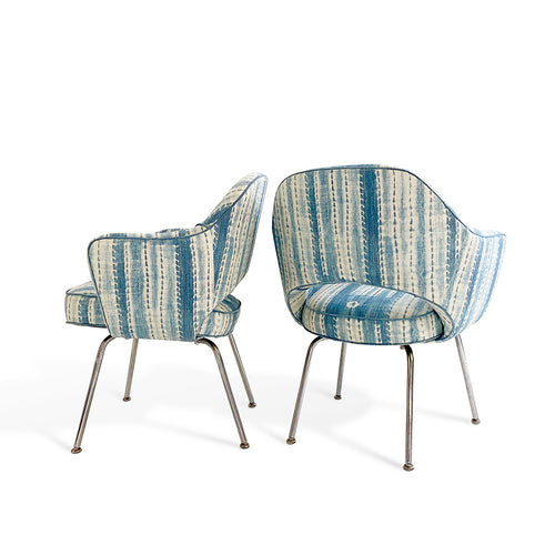 Vintage Eero Saarinen for Knoll Model 71 Executive Armchairs in St. Frank Washed Indigo Fabric, One Available