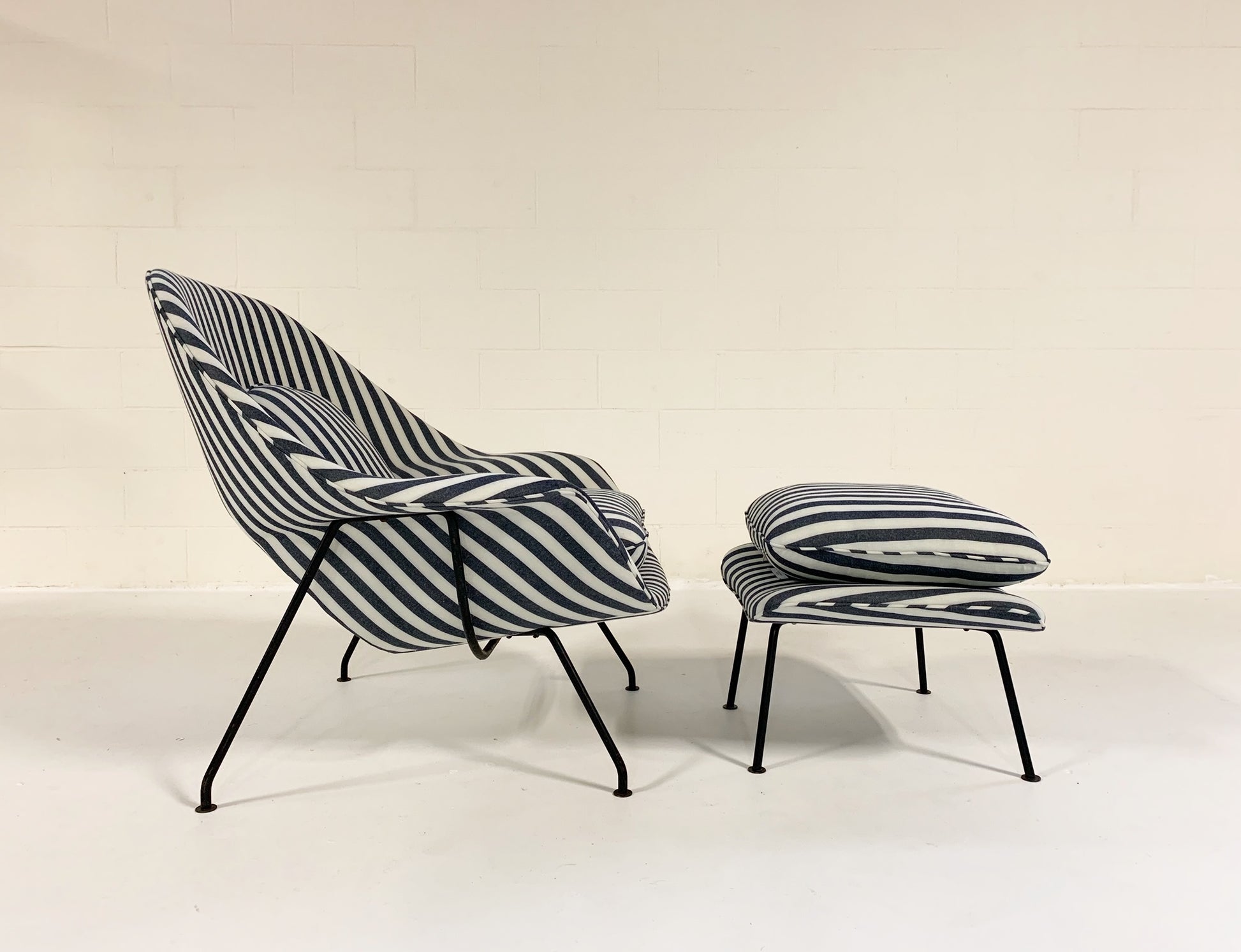 Eero Saarinen Womb Chair and Ottoman - FORSYTH