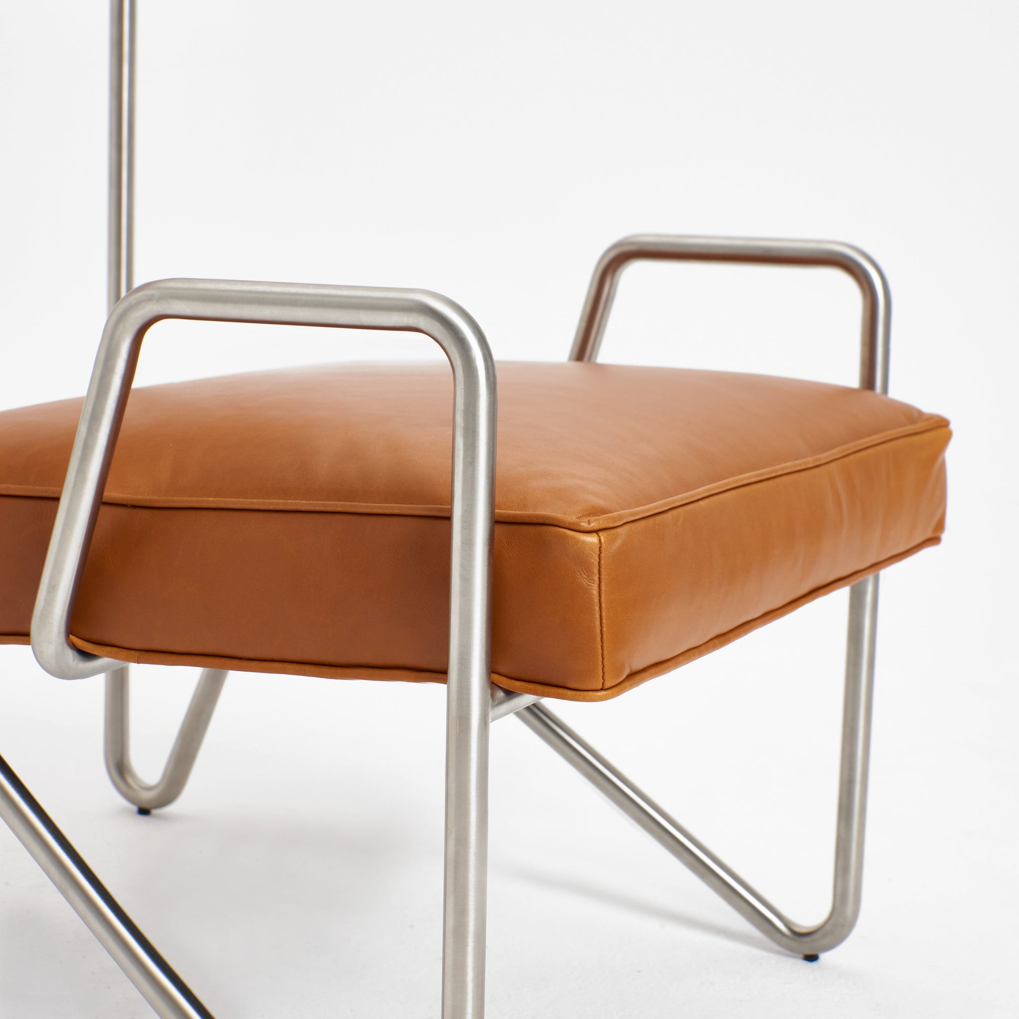 Larry's Lounge Chair - Leather