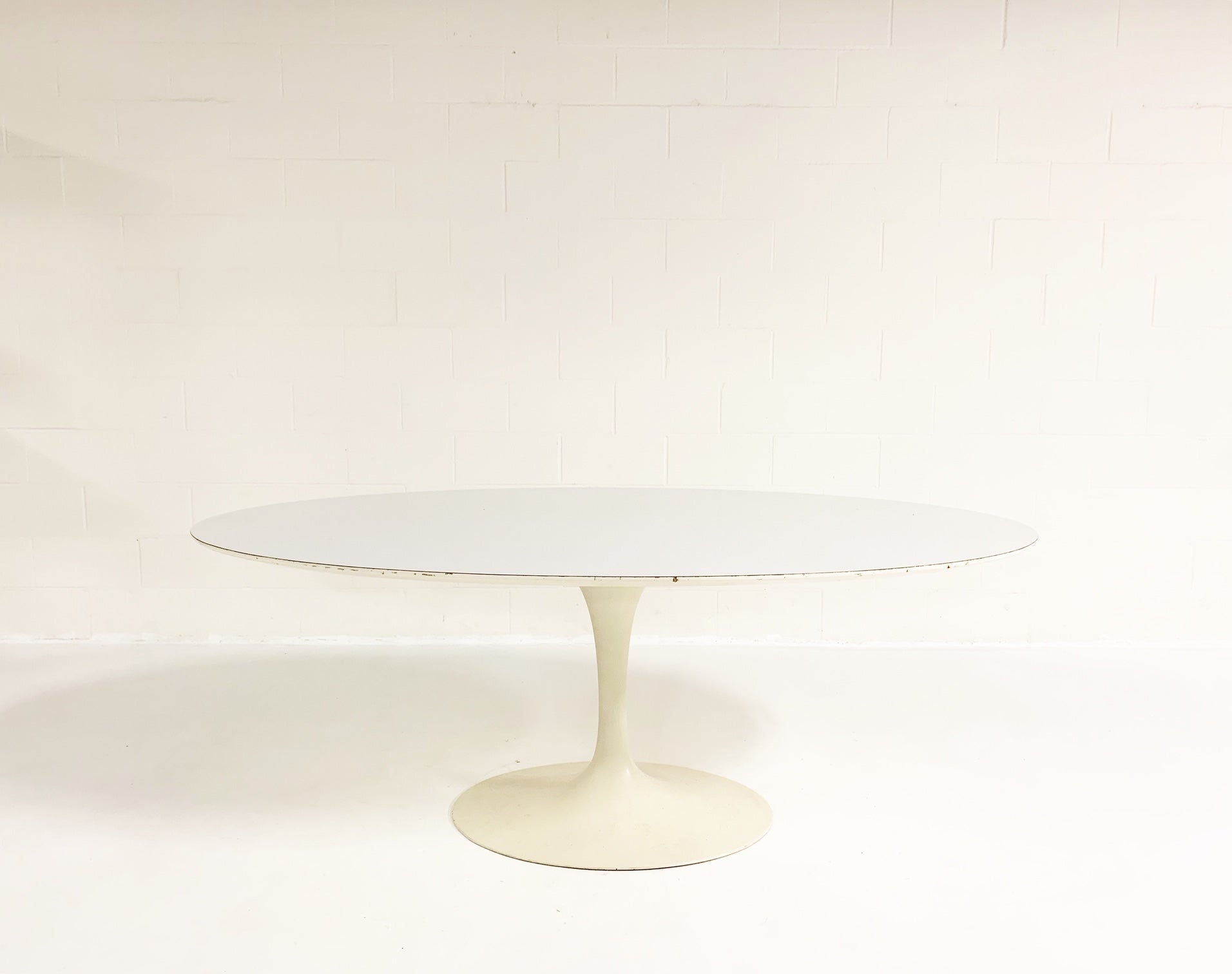 Pedestal Tulip Dining Table - FORSYTH