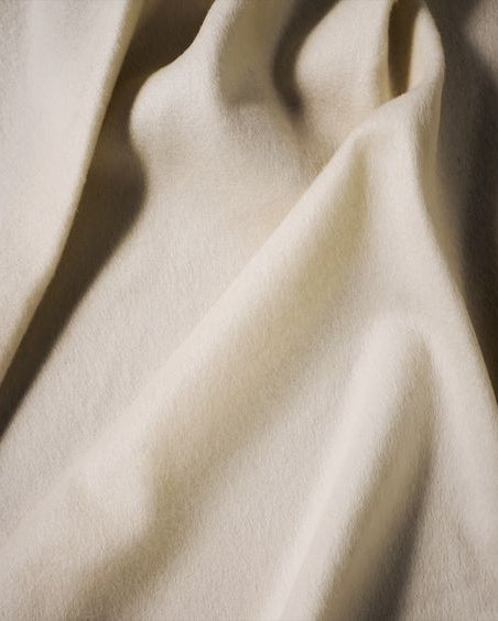 Liso - White