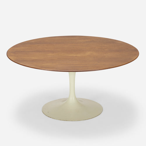 Model 174W Tulip Dining Table