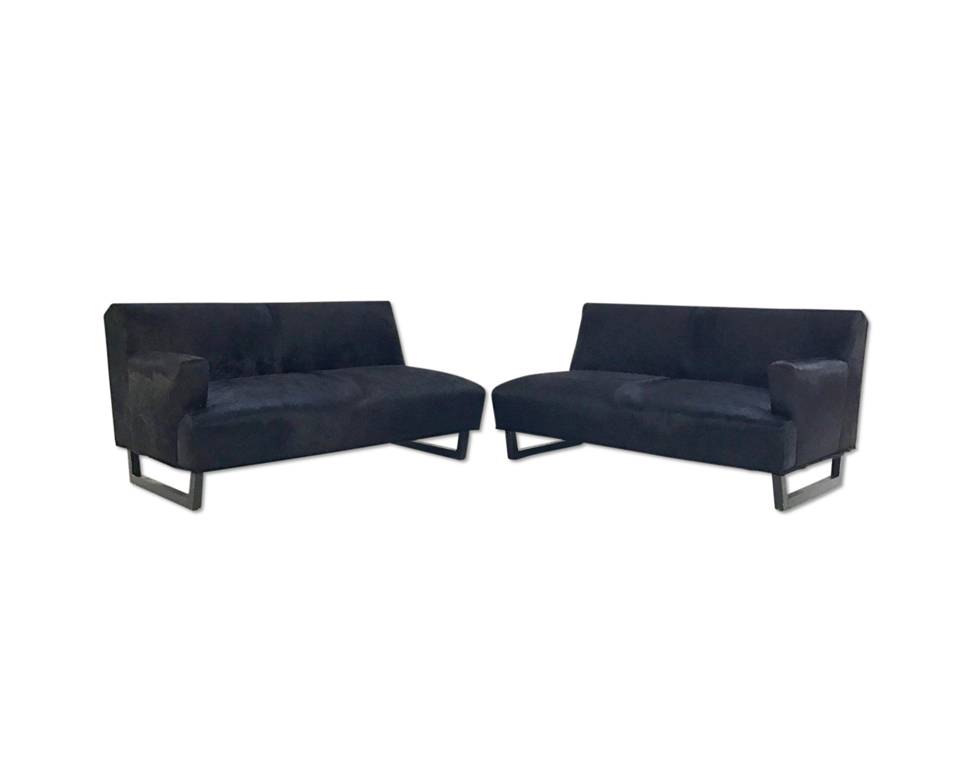 Sectional Sofa in Brazilian Cowhide - FORSYTH