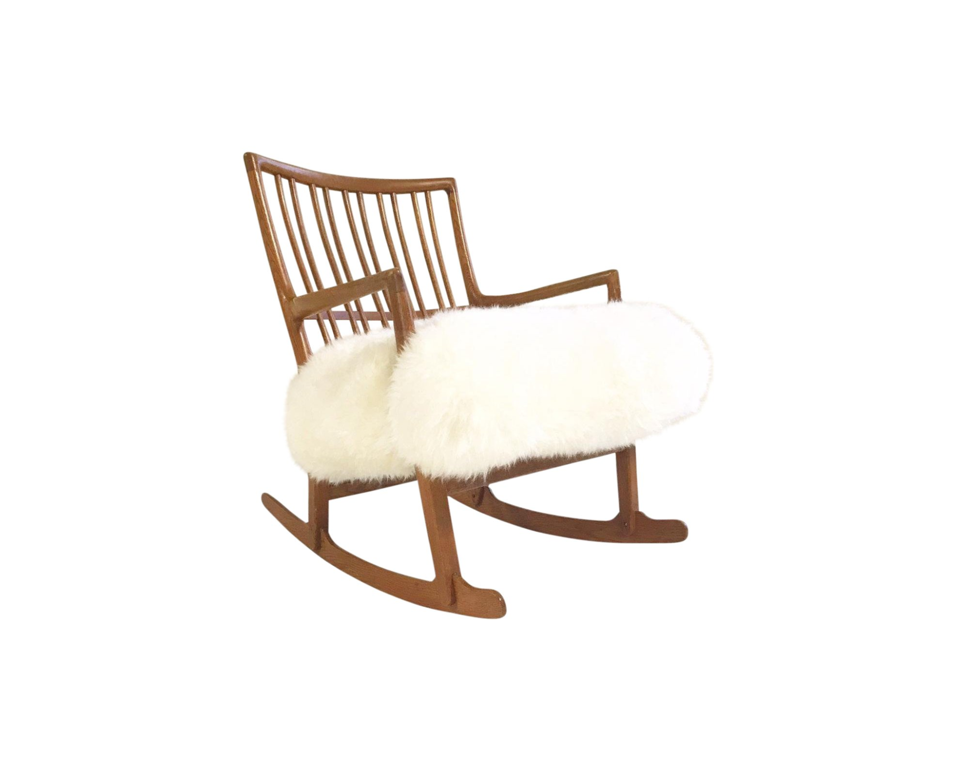 ML-33 Rocking Chair in New Zealand Sheepskin - FORSYTH